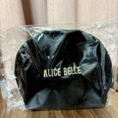 ALICE BELLE クリスマスコフレ　渡辺梨加コラボポーチ黒 アリスベル クリスマスコフレ ポーチ 黒 渡辺梨加 - メルカリ