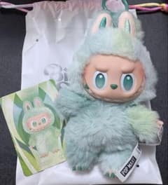 POP MART SERENITY ぬいぐるみ　ラブブ正規品のサムネイル