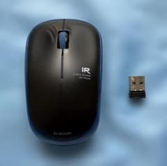 ELECOM ワイヤレスマウス M-IR07DRのサムネイル