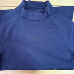 UNDER ARMOUR ジュニアYXLサイズアンダーシャツ ネイビー 長袖