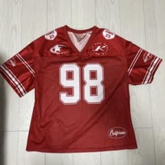 レッドTシャツのサムネイル