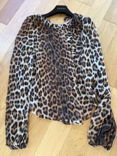 ヌメロヴェントゥーノ ヒョウ柄 シフォンブラウス 長袖 - メルカリ