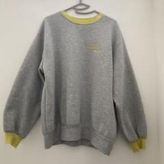 mysa 配色ロゴ刺繍スウェット 中灰のサムネイル