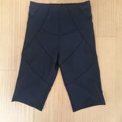 りんご様 UNIQLO BODYTECH スパッツのサムネイル