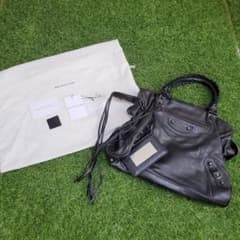 BALENCIAGAトートバックのサムネイル
