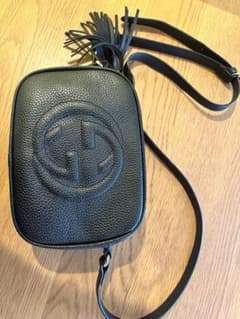 GUCCI ブラック レザー ショルダーバッグのサムネイル