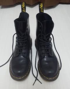 Dr .Martens 8ホールのサムネイル