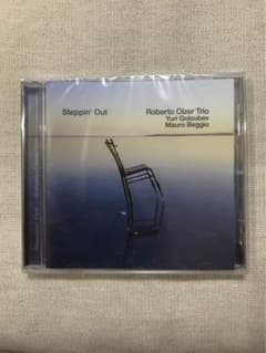 ロベルトオルサートリオ　Steppin’ Outのサムネイル