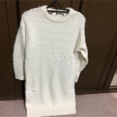 ニットワンピースのサムネイル