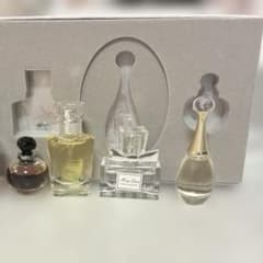 Dior 香水セットのサムネイル