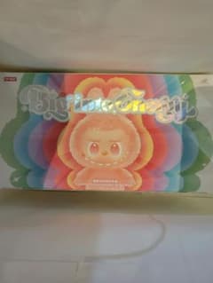 POPMART THE MONSTERS Big into Energyのサムネイル