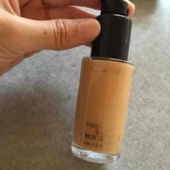 MAC  ファンデーションのサムネイル