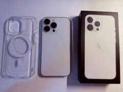 【美品】Apple iPhone 13 Pro 128GBシャッター音なし海外版のサムネイル