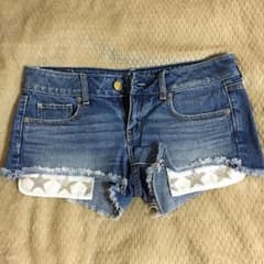 American Eagle Outfitters ショートパンツのサムネイル