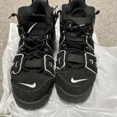 NIKE モアアップテンポのサムネイル