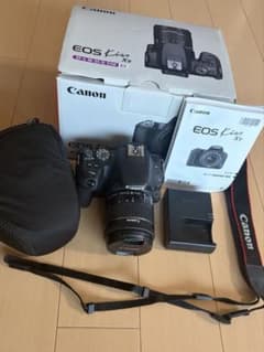Canon EOS Kiss X9 一眼レフ 初心者向けのサムネイル
