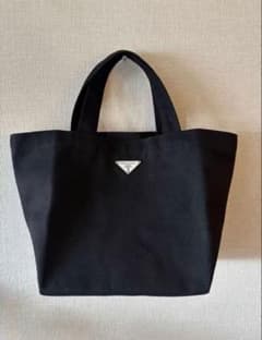 新品未使用 PRADA プラダ ノベルティ トートバッグ ブラック - メルカリ