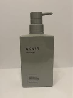 ゆ*ま様 AKNIR アクニー 薬用ヘアトリートメントのサムネイル