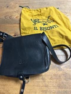IL BISONTE イルビゾンテ ブラックレザー メールバッグ - メルカリ