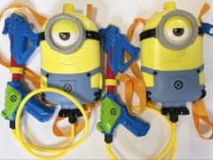 USJ ウォーターシューター　ミニオン　水鉄砲　2個セットのサムネイル