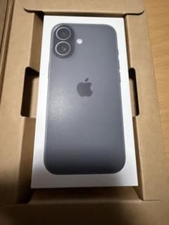 Apple iPhone 17 ブラック 本体 simフリーのサムネイル