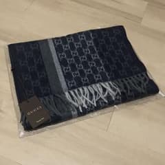 1点のみ 新品 GUCCI GGロゴ カシミア ウール マフラー ユニセックスのサムネイル