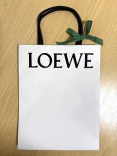 【LOEWE】ショップ袋 緑リボンのサムネイル