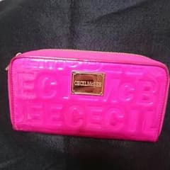 ともとも様専用セシルマクビーの長財布☆のサムネイル