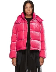 【美品】MONCLER ピンク ベルベットダウンジャケット ※推定sサイズのサムネイル
