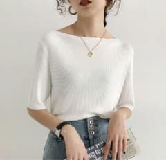 値下げ中‼️5分袖ボートネックリブ網ニットプルオーバー トップスのサムネイル