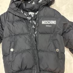 MOSCHINO kid ブラックダウンコートのサムネイル