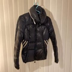 【確実正規品】MONCLER 黒 ダウンジャケットのサムネイル