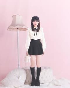 ミシェルマカロン 殿堂入り!!美脚になれるスカート♡（インナーパンツ付） Mのサムネイル