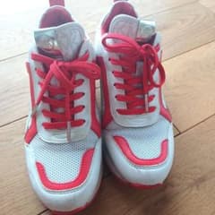 マイケルコース_スニーカーのサムネイル