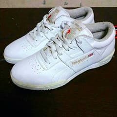 【新古品】Reebok 白 クラシックスニーカーのサムネイル