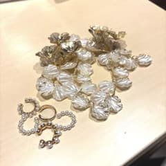 ウエディング フラワーモチーフピアス イヤーカフ セットのサムネイル