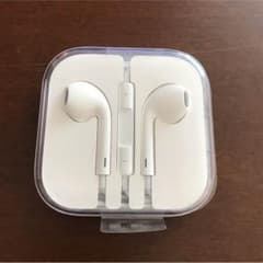iPhoneイヤホン純正のサムネイル