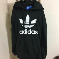 adidas 黒 パーカー originalsのサムネイル