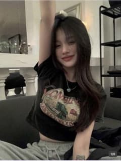 Shangri-La グラフィックプリント Tシャツのサムネイル