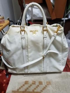 Prada twoway bagのサムネイル