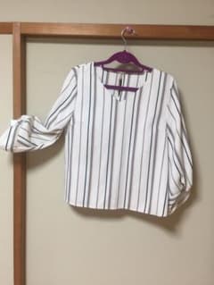ロペピクニック ストライプ ブラウス トップス36サイズのサムネイル