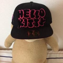 ハローキティキャップのサムネイル