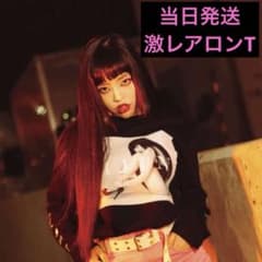 に*迎様 CHANMINA BIJIN ロンT(ブラック) に*迎様 CHANMINA BIJIN ロンT(ブラック) - メルカリ