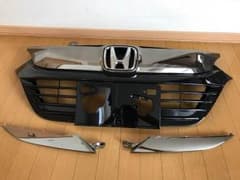 新型ヴェゼルグリル アイラインセット‼︎のサムネイル