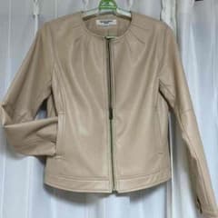 新品同様  NATURAL BEAUTY BASIC フェイクレザージャケットのサムネイル