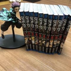 鬼滅の刃 1〜11巻のサムネイル