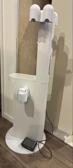 Dyson Cyclone V10 掃除機のフロアドック