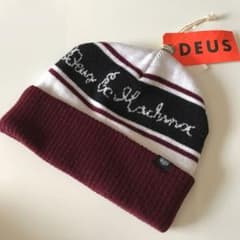 DEUSニット帽のサムネイル