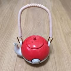 ポケモンセンター モンスターボール型急須 - メルカリ