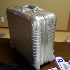 リモワ トパーズ ビジネストロリー 2輪モデルのサムネイル